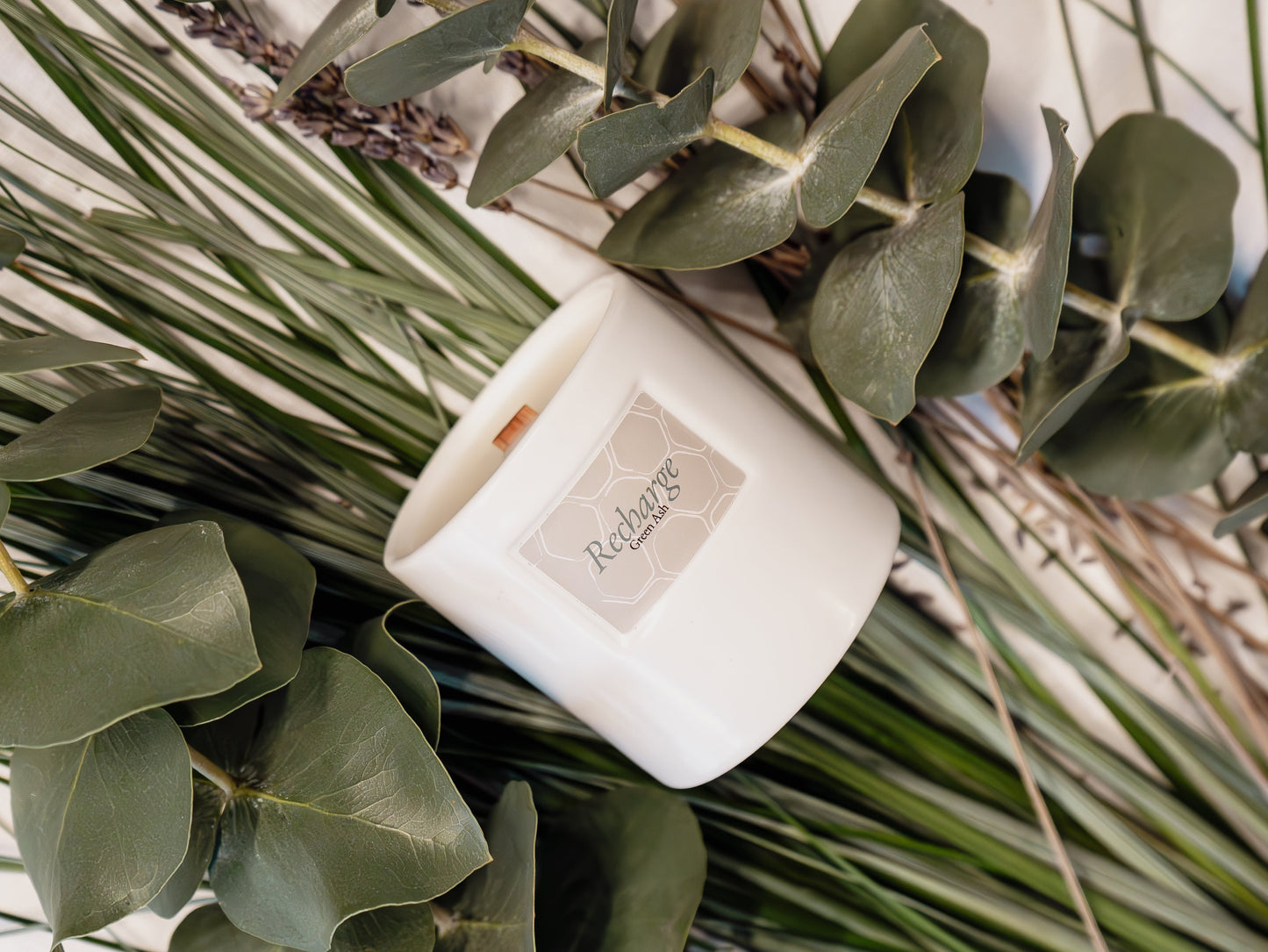 The Recharge Candle Green Ash