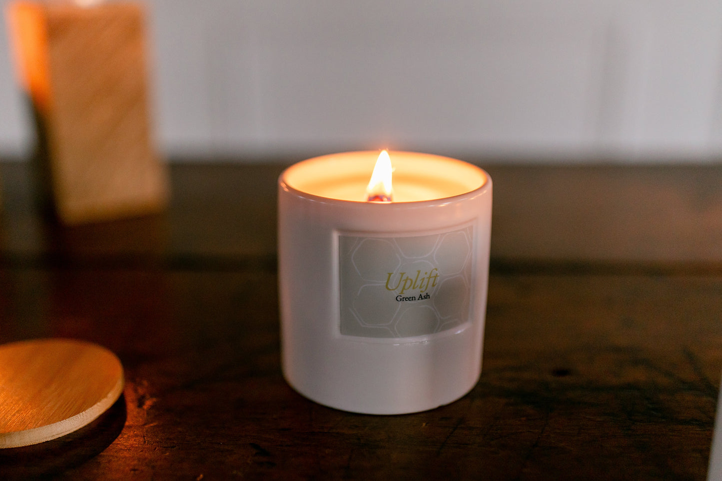 The Uplift Candle Green Ash