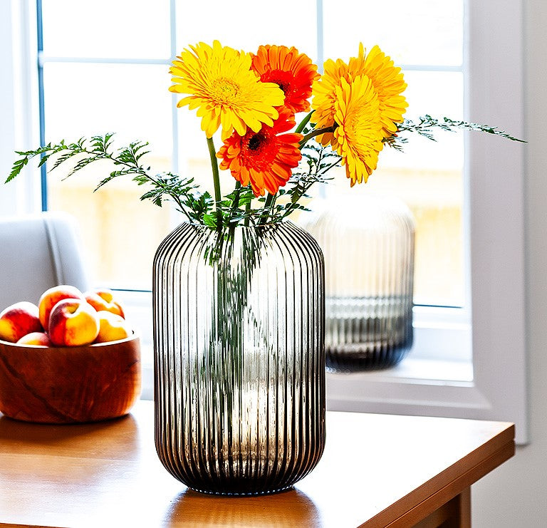 Large Ridge Capsule Vase